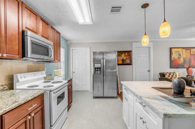 5746 Groveton Street, Houston, TX 77033