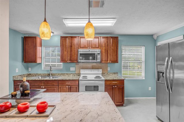 5746 Groveton Street, Houston, TX 77033