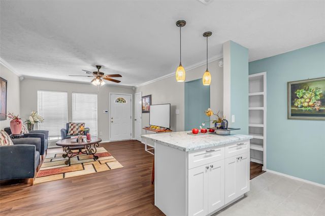 5746 Groveton Street, Houston, TX 77033