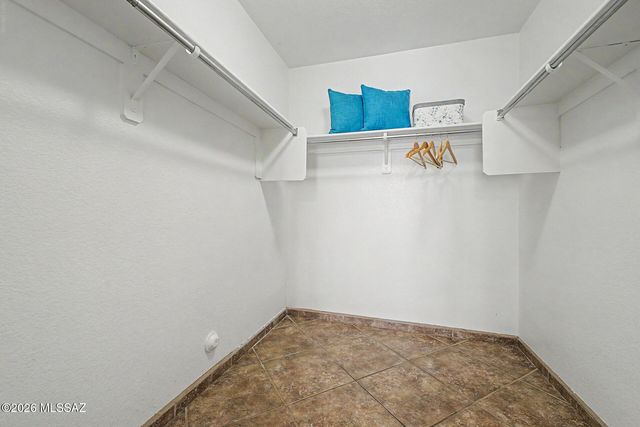 8129 S Sunny Horizon Place, Tucson, AZ 85747