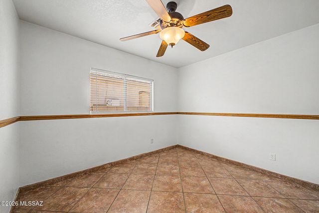 8129 S Sunny Horizon Place, Tucson, AZ 85747