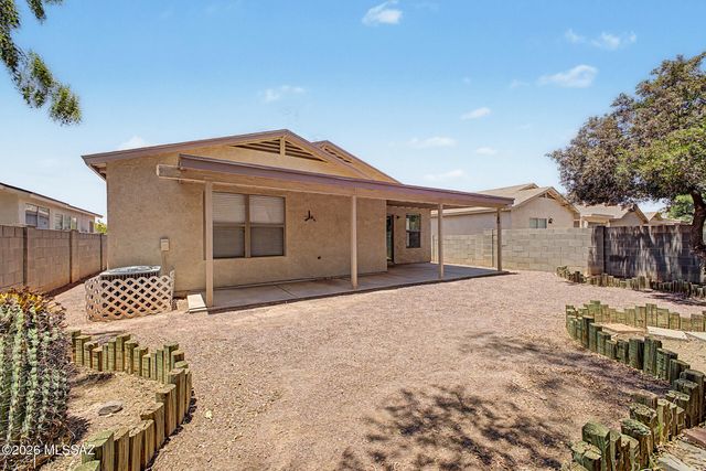 8129 S Sunny Horizon Place, Tucson, AZ 85747