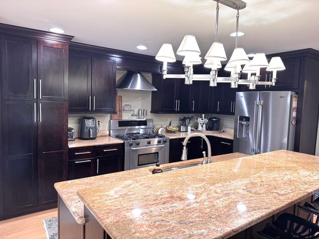 940 West Laurel Road, London, KY 40741