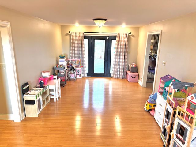 940 West Laurel Road, London, KY 40741