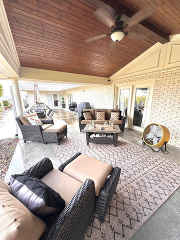 940 West Laurel Road, London, KY 40741