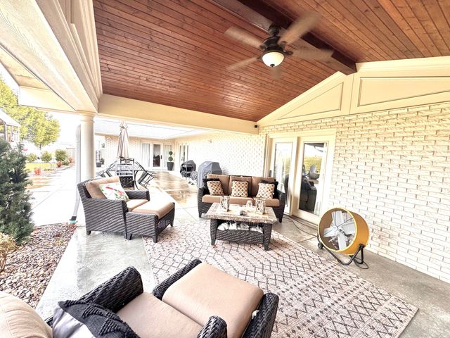 940 West Laurel Road, London, KY 40741