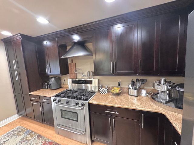 940 West Laurel Road, London, KY 40741