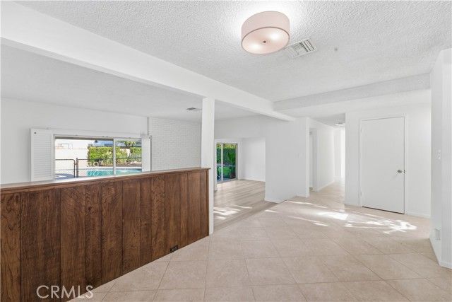 8828 Collett, North Hills (los Angeles), CA 91343