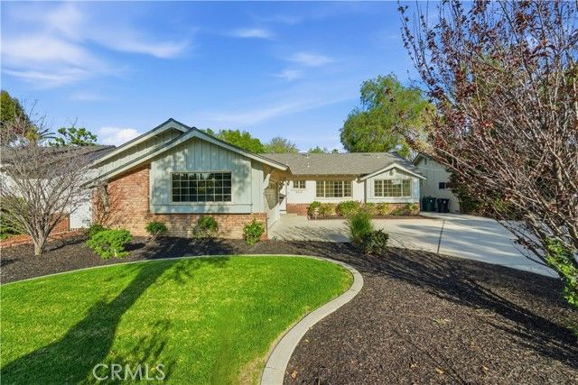 8828 Collett, North Hills (los Angeles), CA 91343