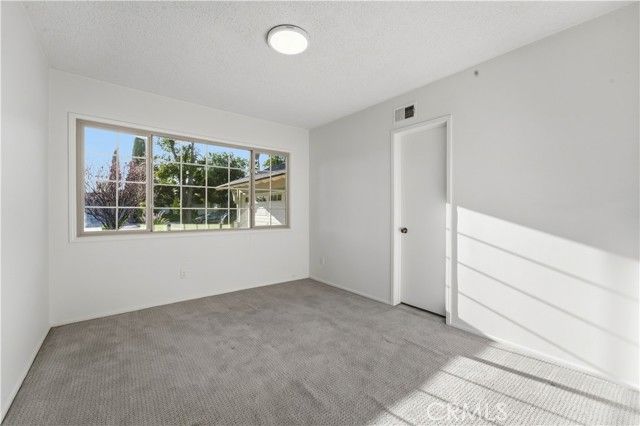 8828 Collett, North Hills (los Angeles), CA 91343