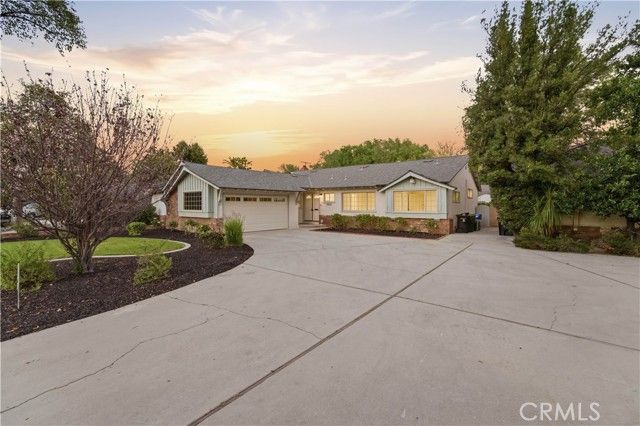 8828 Collett, North Hills (los Angeles), CA 91343