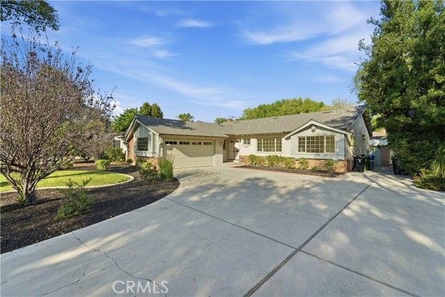 8828 Collett, North Hills (los Angeles), CA 91343