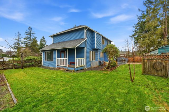 2002 127th Drive NE, Lake Stevens, WA 98258