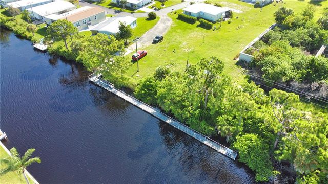 707 DEL LUNA DRIVE, North Port, FL 34287