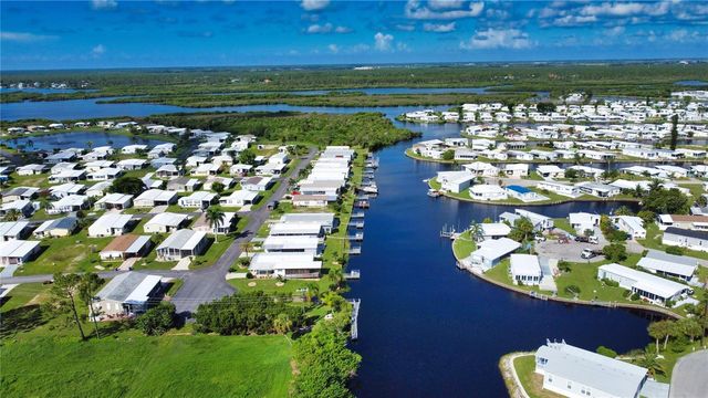 707 DEL LUNA DRIVE, North Port, FL 34287