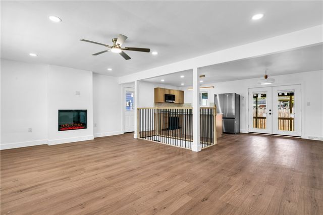323 Olivia Street, Vanport, PA 15009