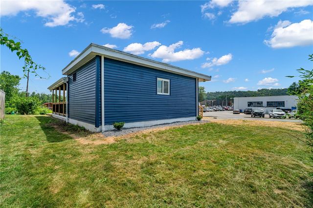 323 Olivia Street, Vanport, PA 15009