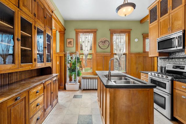 750 Margaret Street, Saint Paul, MN 55106