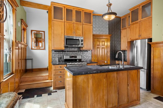 750 Margaret Street, Saint Paul, MN 55106