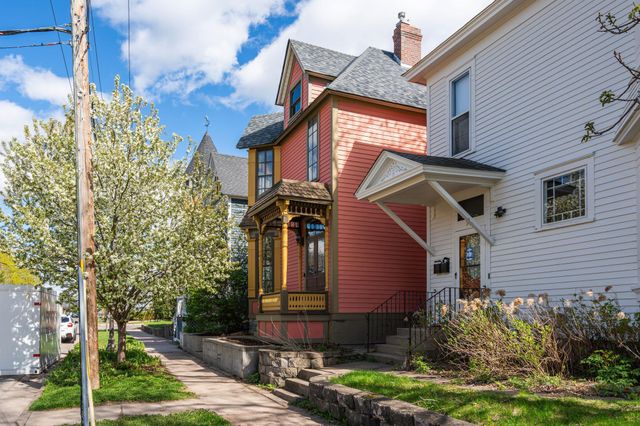 750 Margaret Street, Saint Paul, MN 55106
