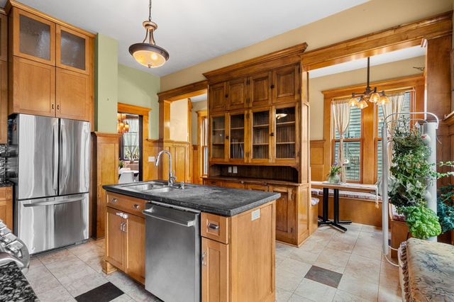 750 Margaret Street, Saint Paul, MN 55106