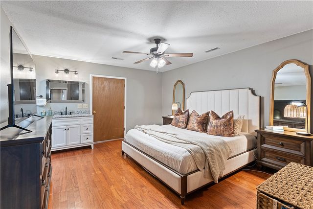 4104 Watkins Avenue, Springdale, AR 72762