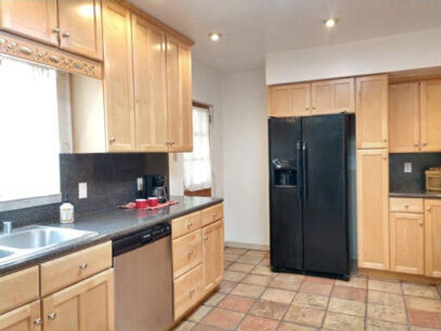 1210 Tijeras Avenue NE, Albuquerque, NM 87106