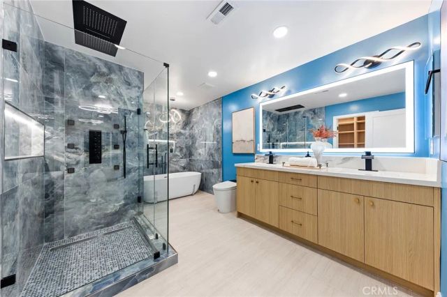 326 E Sierra Madre, Glendora, CA 91741