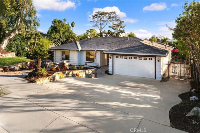 326 E Sierra Madre, Glendora, CA 91741