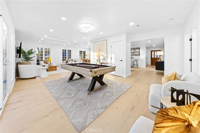 326 E Sierra Madre, Glendora, CA 91741