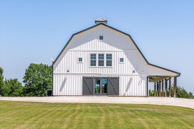 12162 Wyatt Road, Montgomery, TX 77356
