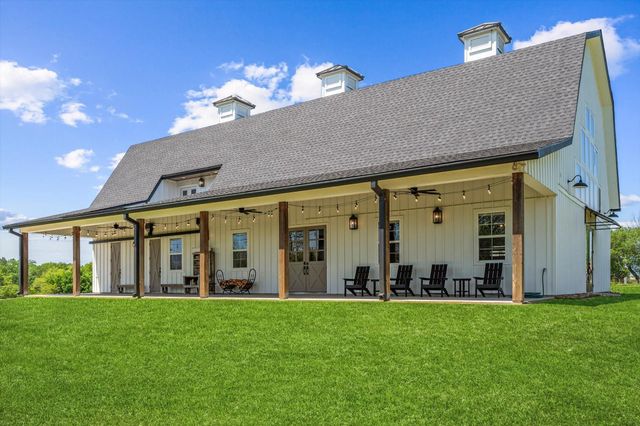 12162 Wyatt Road, Montgomery, TX 77356