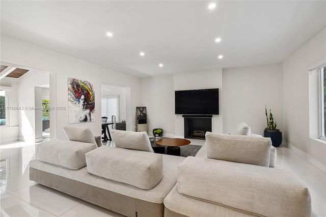 5120 ALTON ROAD, Miami Beach, FL 33140