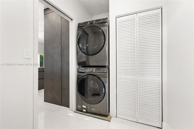5120 ALTON ROAD, Miami Beach, FL 33140