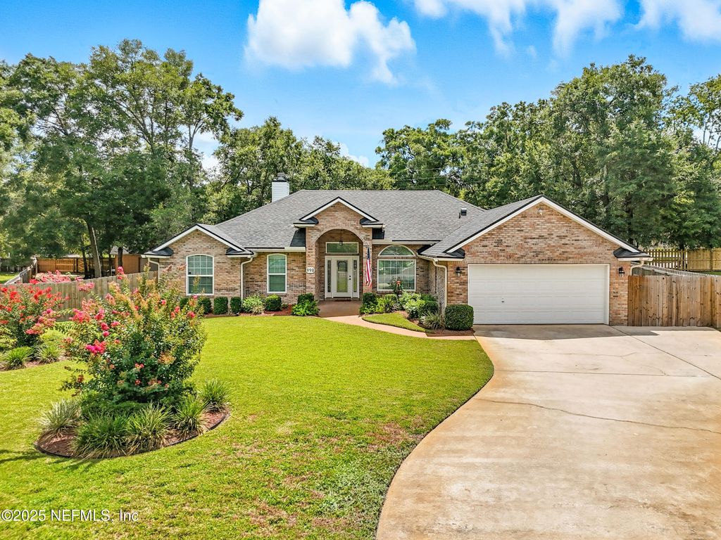 998 ROCK BAY Drive, Jacksonville, FL 32218