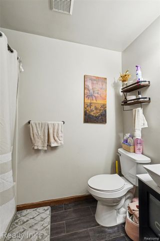 11661 Shaffer Road, Springfield Charter Township, MI 48350