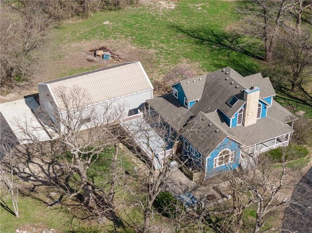 33604 E Stringtown Road, Greenwood, MO 64034