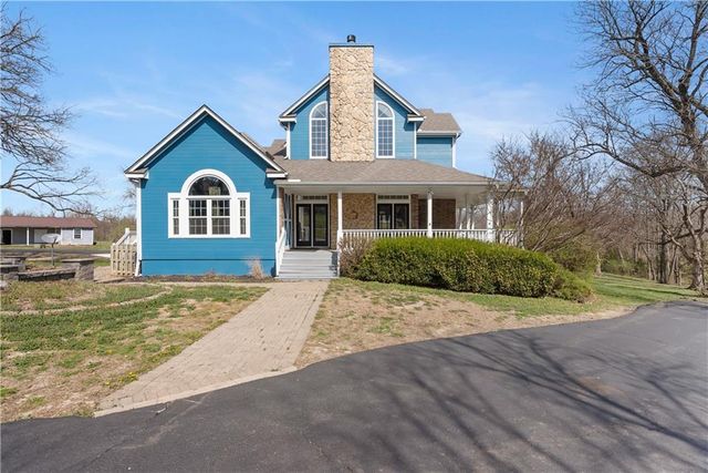 33604 E Stringtown Road, Greenwood, MO 64034