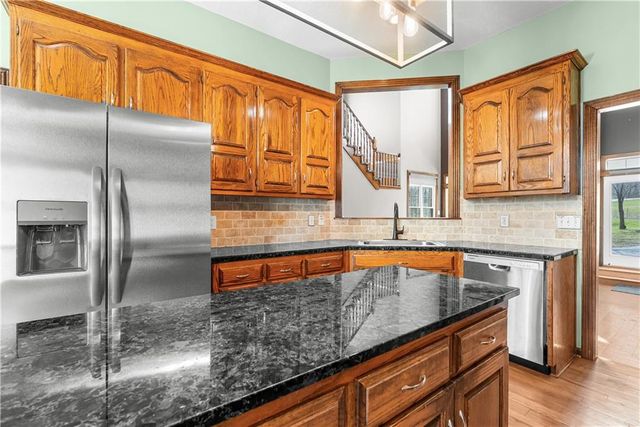 33604 E Stringtown Road, Greenwood, MO 64034