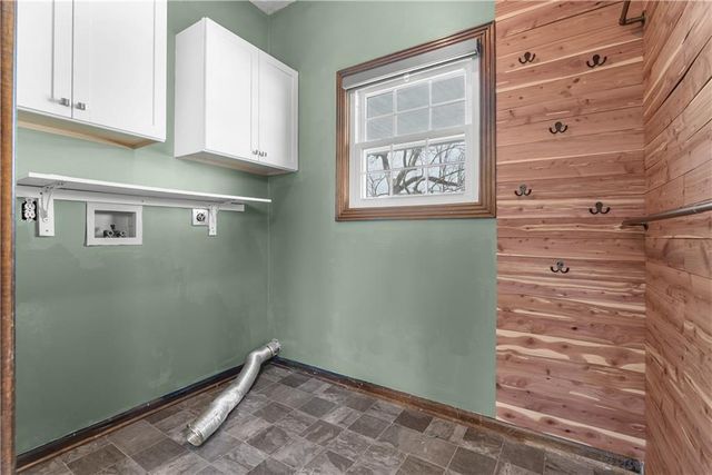 33604 E Stringtown Road, Greenwood, MO 64034