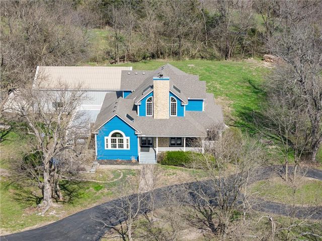 33604 E Stringtown Road, Greenwood, MO 64034