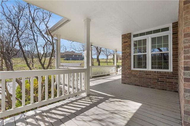 33604 E Stringtown Road, Greenwood, MO 64034