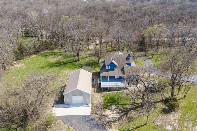 33604 E Stringtown Road, Greenwood, MO 64034