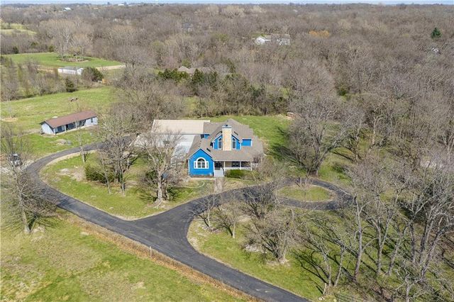 33604 E Stringtown Road, Greenwood, MO 64034