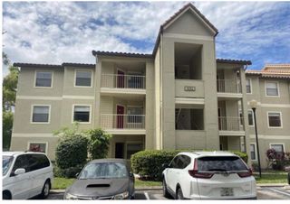 3012 PARKWAY BOULEVARD 203, Kissimmee, FL 34747