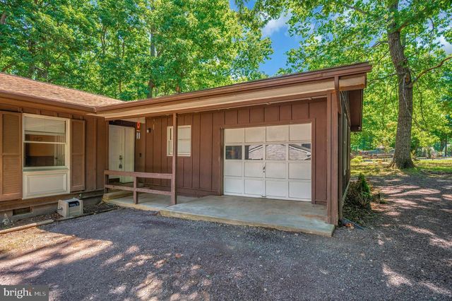 143 JEFFERSON AVE, Locust Grove, VA 22508