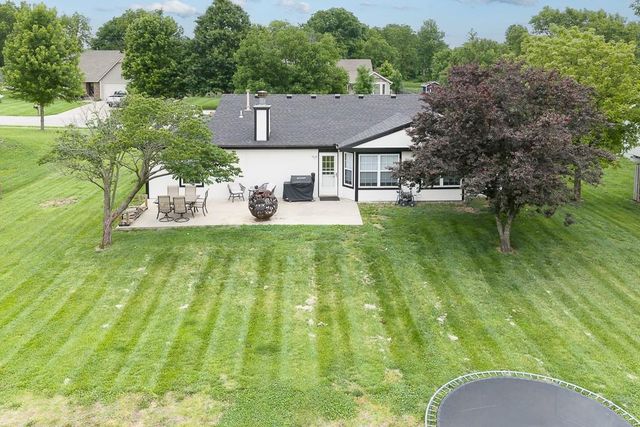 614 Myers Drive, Tonganoxie, KS 66086