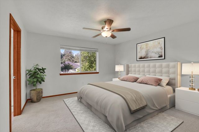 6706 S MORAN VIEW St, Spokane, WA 99224