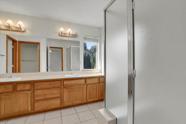 6706 S MORAN VIEW St, Spokane, WA 99224