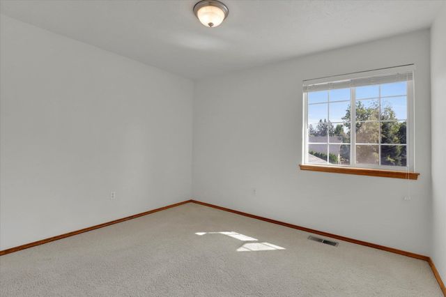 6706 S MORAN VIEW St, Spokane, WA 99224